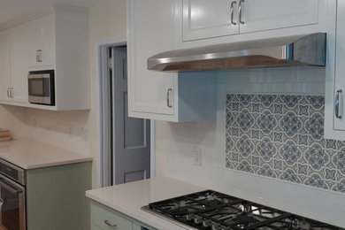 Example of a classic kitchen design in New York