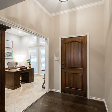 Scott Circle Kitchen & Living Room