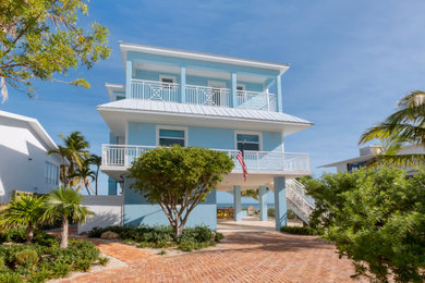Photo of a coastal house exterior in Miami.