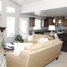 Kitchen and Family room layout