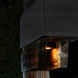 LED Outdoor and Landscape Lighting - Mailbox Accessories
