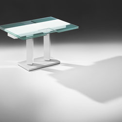 King II Bacher - Dining Tables