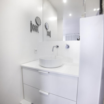 Rehabilitation d'un appartement sous les toits dans le 20e arrondissement - 50m2
