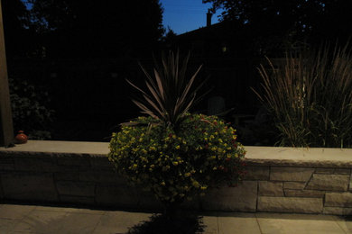 Patio photo in Toronto