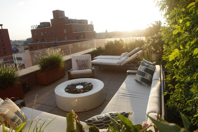 Modern exterior home idea in New York