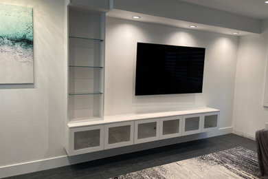 Family room photo in Orange County