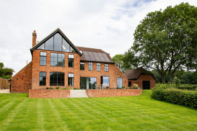 Large contemporary detached house in Buckinghamshire.