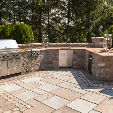 Techo-Bloc Display