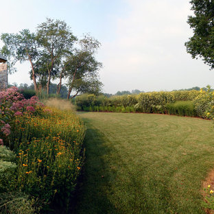 75 Beautiful Rustic Landscaping Pictures & Ideas | Houzz