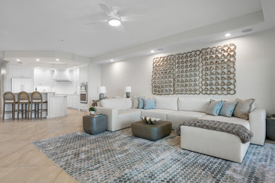 Living room photo in Tampa