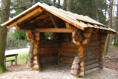 Baumstammblockhütte