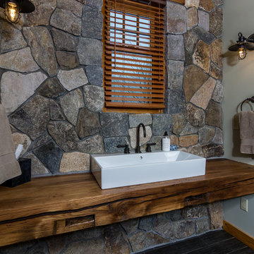 Landing At Loon Home Entry/Laundry Remodel