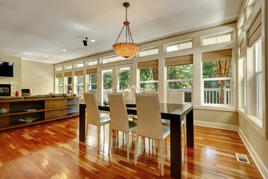 Inspiration for a timeless dining room remodel in Charlotte