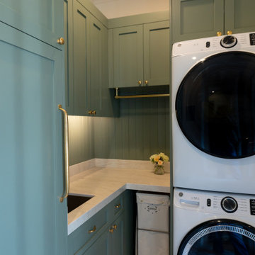 Moraga Laundry Room