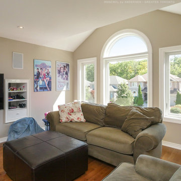 Relaxed Family Room with New Windows - Renewal by Andersen Greater Toronto