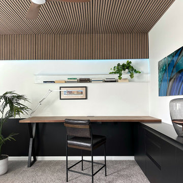 Wood-Slat Ceiling with Coordinating Ceiling Fan