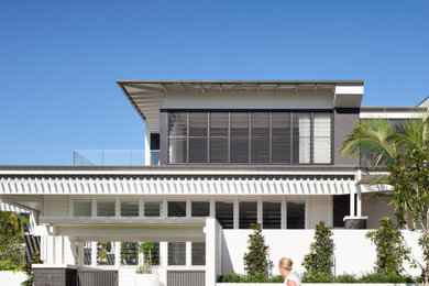 Photo of a contemporary entryway in Sunshine Coast.