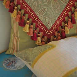 Paisley - Decorative Pillows