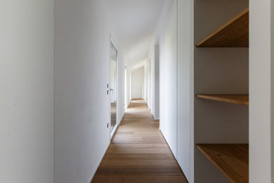 Foto di un ingresso o corridoio design