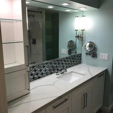 Bright and Contemporary Bathroom Remodel in Edmonds