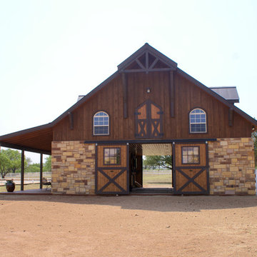 Horseshoe Bay European Style Horse Barn