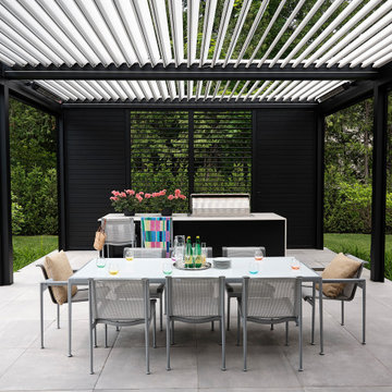 Perfect place to host: Pergola project