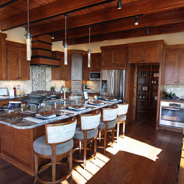 Mediterranean/Asian Kitchen & Wet Bar