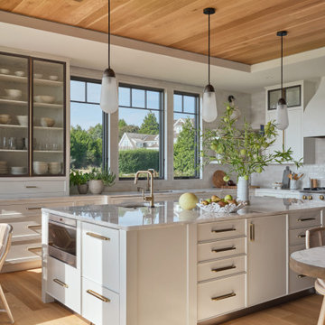 Multigenerational Oceanfront Retreat