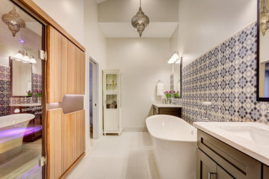 Bathroom - contemporary bathroom idea in Other