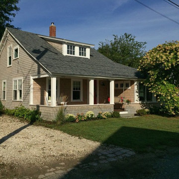 Touisset Small-House Renovation/Addition