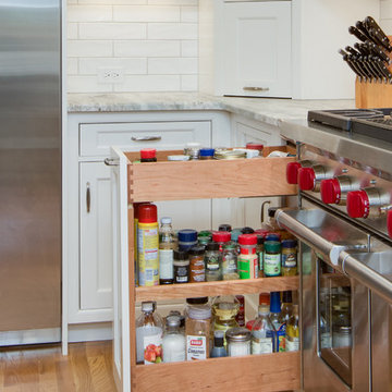 Updated Hollis Farmhouse Kitchen