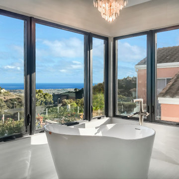 Suds and the Sea - Master Bathroom