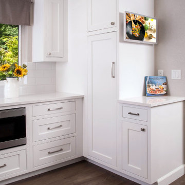 Elegant Transitional