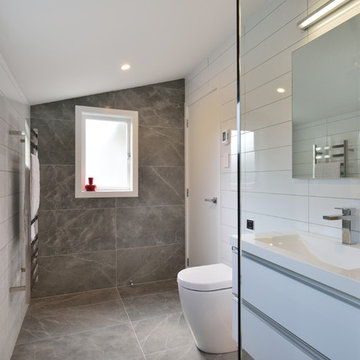 A Minimalist Retreat