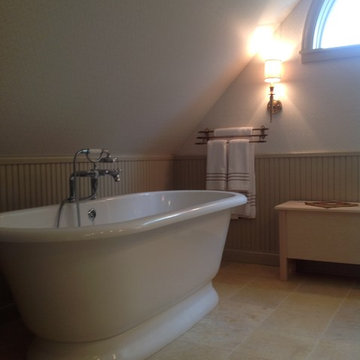 Early American Country Bathroom