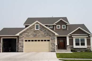 Inspiration for a craftsman exterior home remodel in Other