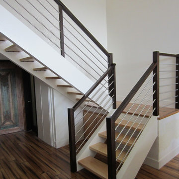 "Modern" horizontal stainless steel