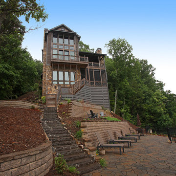 Lake Bluff Lodge (Completed)