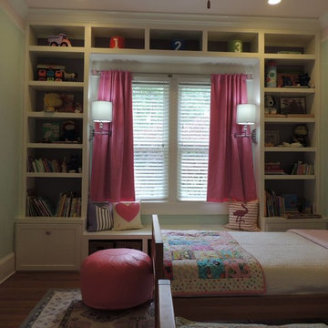 Bookshelves in Tight Spaces