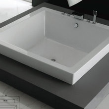 Square Tub 63x63