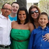Julie Castagna's photo