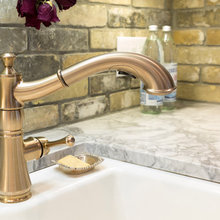 Hardware/fixtures/faucets