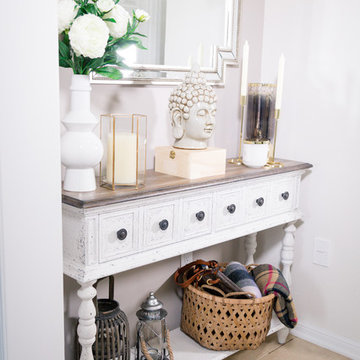 Entryway Table Decor
