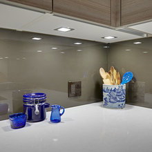jopearl:kitchen counter