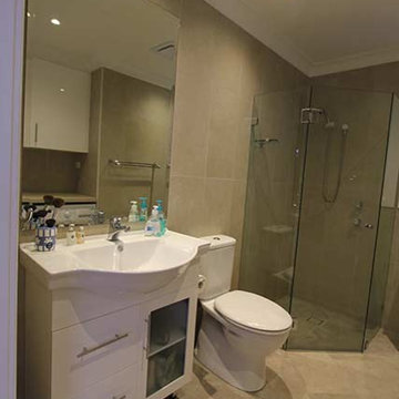 Laundry & Bathroom Combination