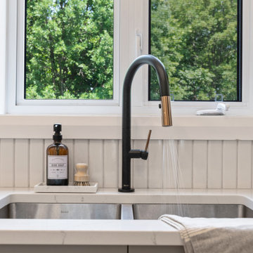 A Classic Contemporary Kitchen Transformation at Owls Cabin