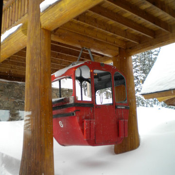 Log & Timber Frame Ski-in & Ski-out Home Big Sky, MT (Moonlight Bas