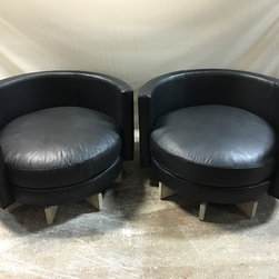 Pair of modern leather chairs - Living Room Chairs