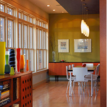 Pop of color dining room