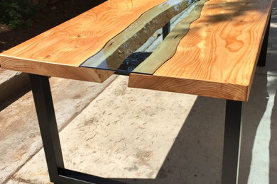River Table by MOVE